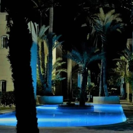 Super Riad Avec Piscine Interieure Marrakesh Luaran gambar