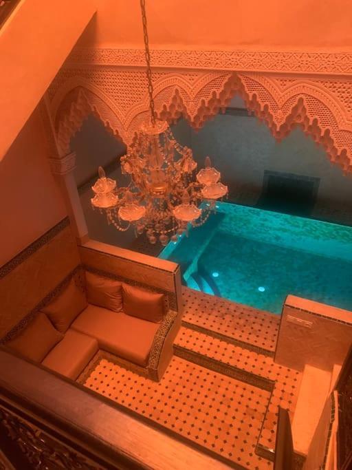 Super Riad Avec Piscine Interieure Marrakesh Luaran gambar