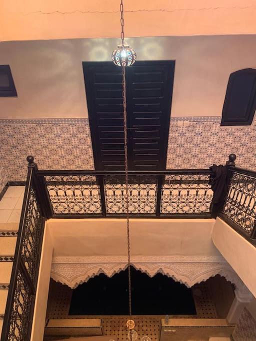 Super Riad Avec Piscine Interieure Marrakesh Luaran gambar